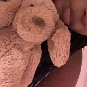 Meet your Posher, Abigail